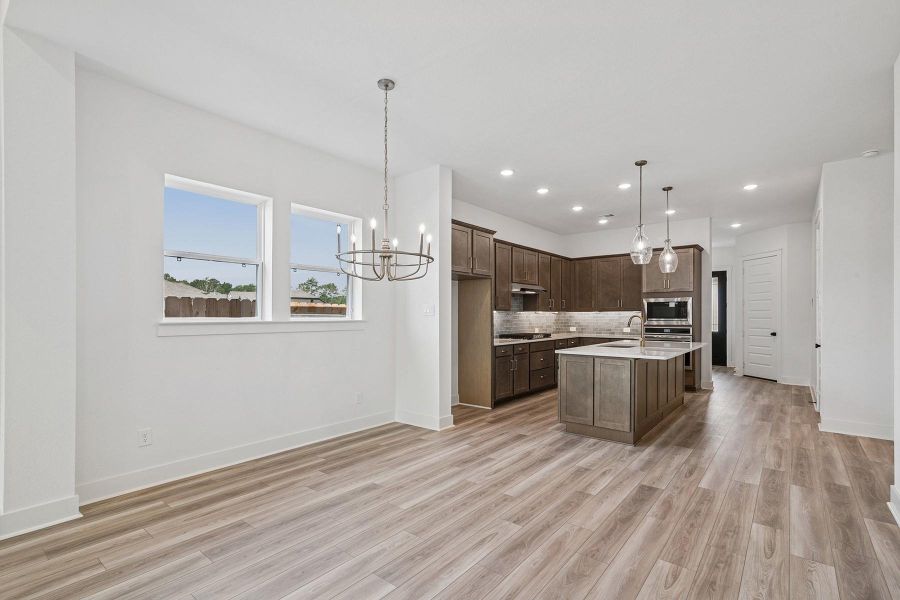 Spacious, unfurnished interior of a new home in The Highlands 40', Porter (Image 19). Spacious, unfurnished interior of a new home in The Highlands 40', Porter (Image 19).