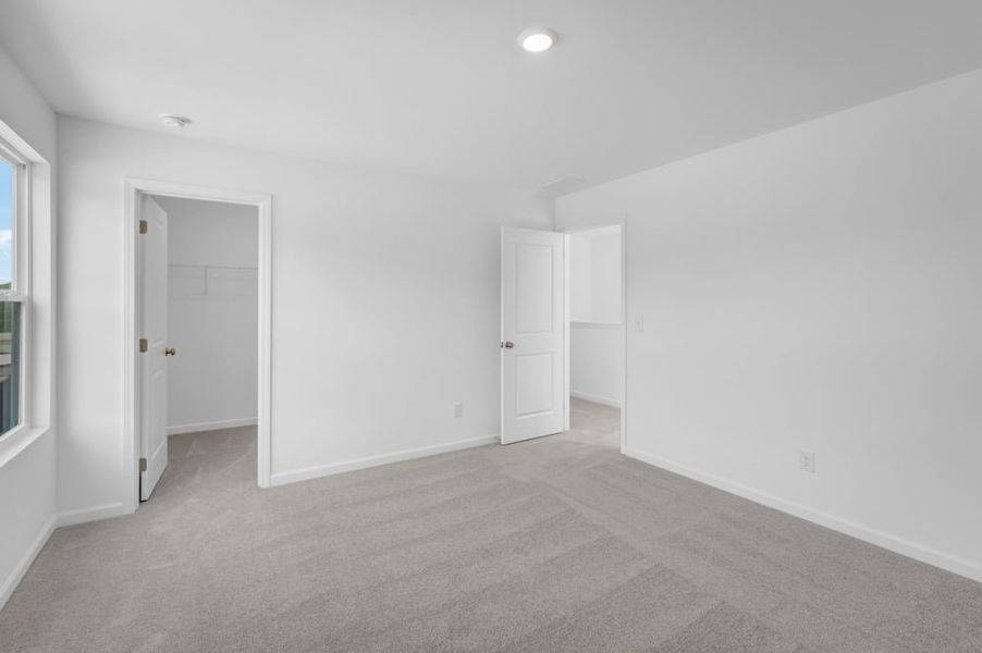 Representative unfurnished interior of a home built from the Prescott by Taylor Morrison in Heritage River, Euharlee (Image 21).
