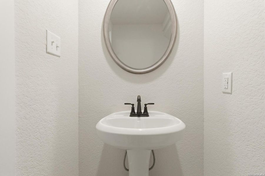 Close-up of interior finishes inside a home in Alamo Estates, San Antonio (Image 15).