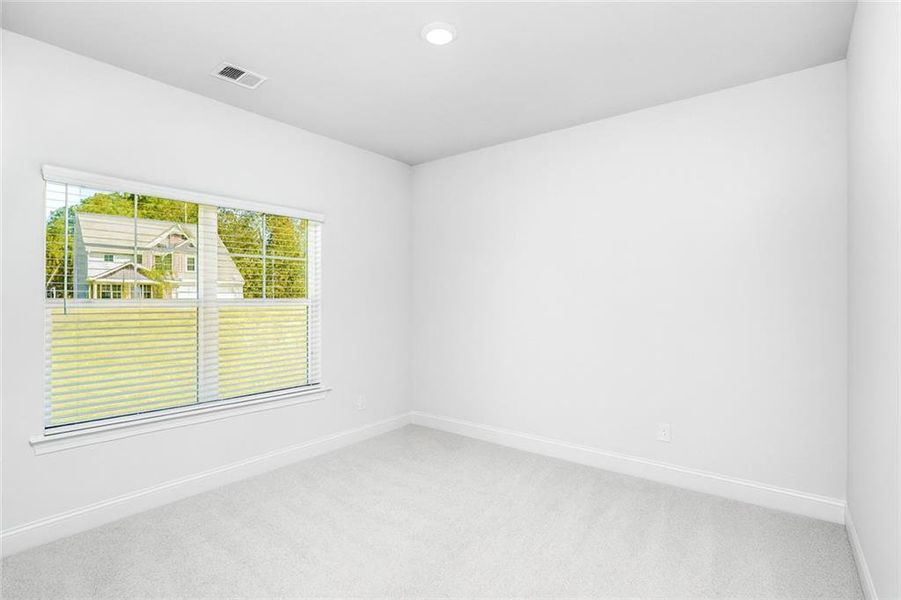 Spacious, unfurnished interior of a new home in Waters Edge, Mansfield (Image 15).