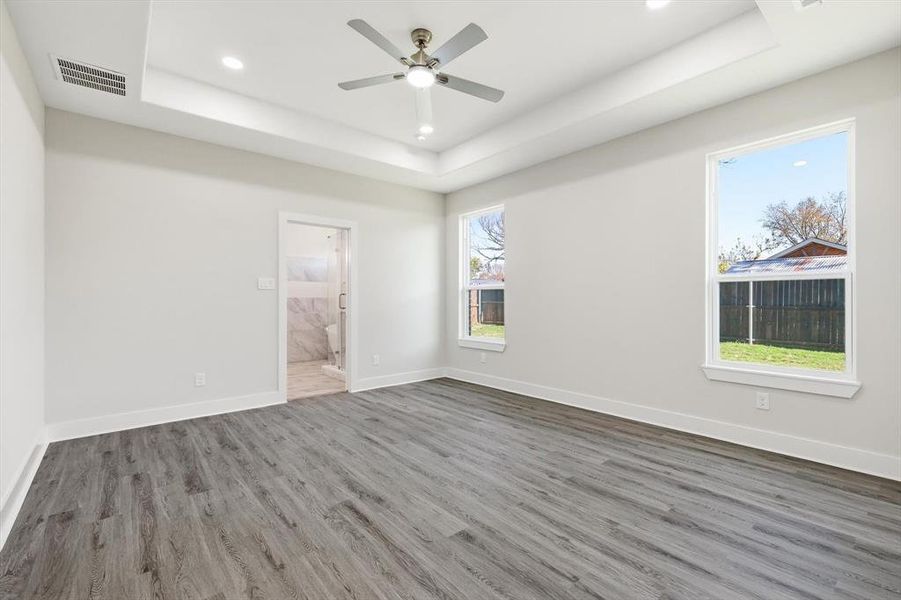 Spacious, unfurnished interior of a new home in , Terrell (Image 18).