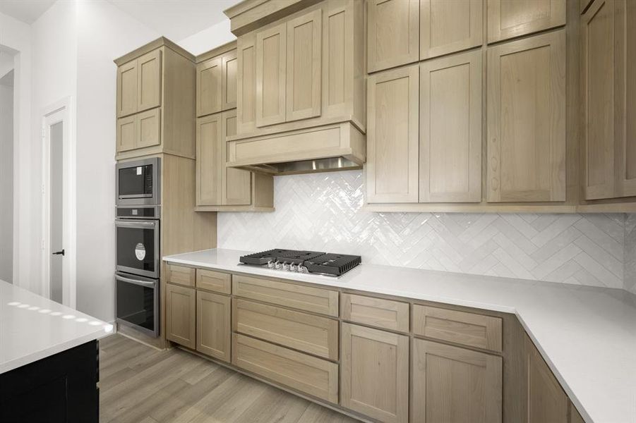 1204 Flock- Kitchen-3 1204 Flock- Kitchen-3