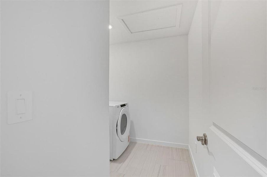 Spacious, unfurnished interior of a new home in , Palm Coast (Image 18). Spacious, unfurnished interior of a new home in , Palm Coast (Image 18).