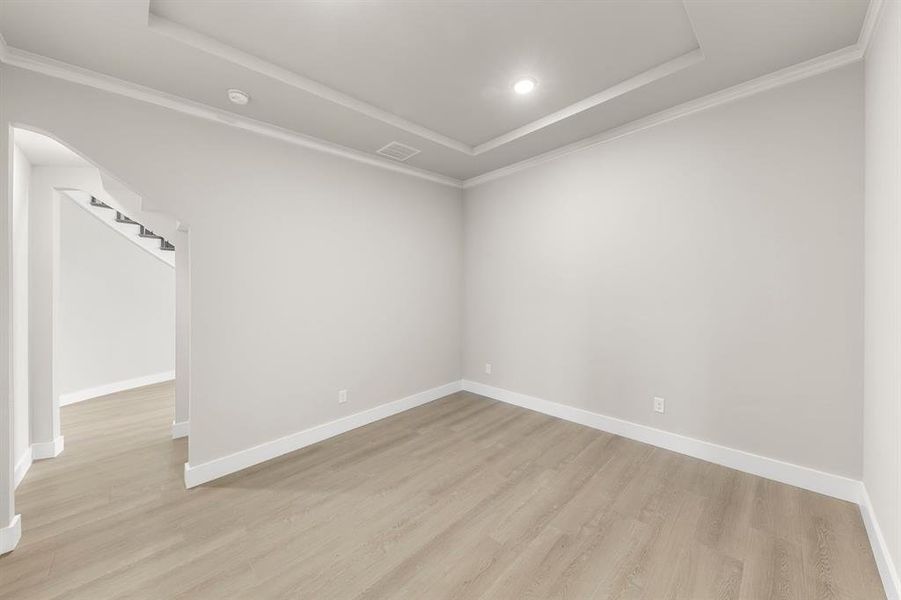 Spacious, unfurnished interior of a new home in Cambridge Estates - Harwood, Prosper (Image 21).