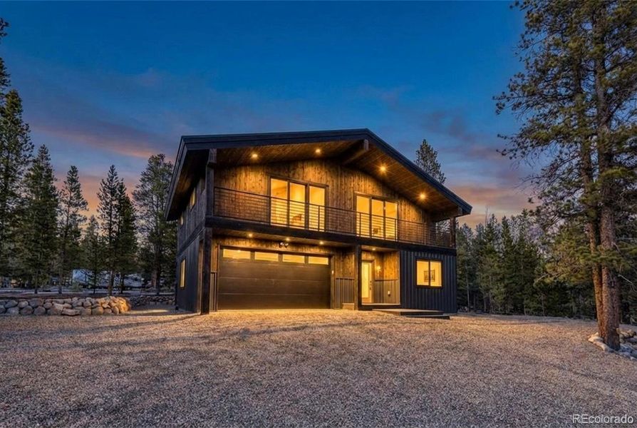 Photo has been virtually enhanced for  lighting