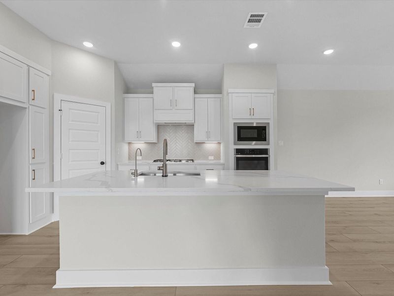 Furnished interior view inside a new home in Clopton Farms, Montgomery (Image 9).
