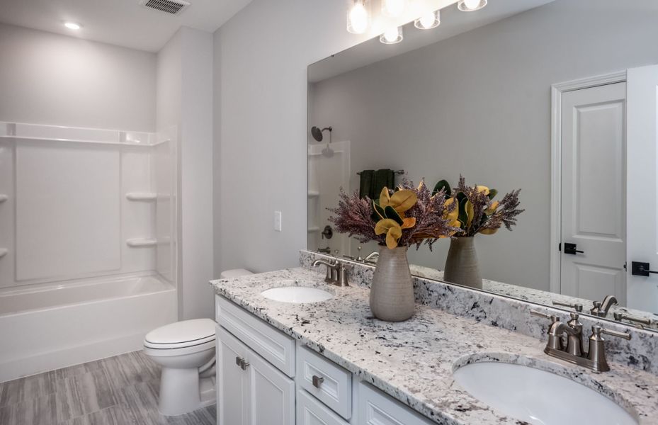 Moorpark Secondary Bath in new home construction at Millstone by Pulte Homes Nashville Moorpark Secondary Bath in new home construction at Millstone by Pulte Homes Nashville
