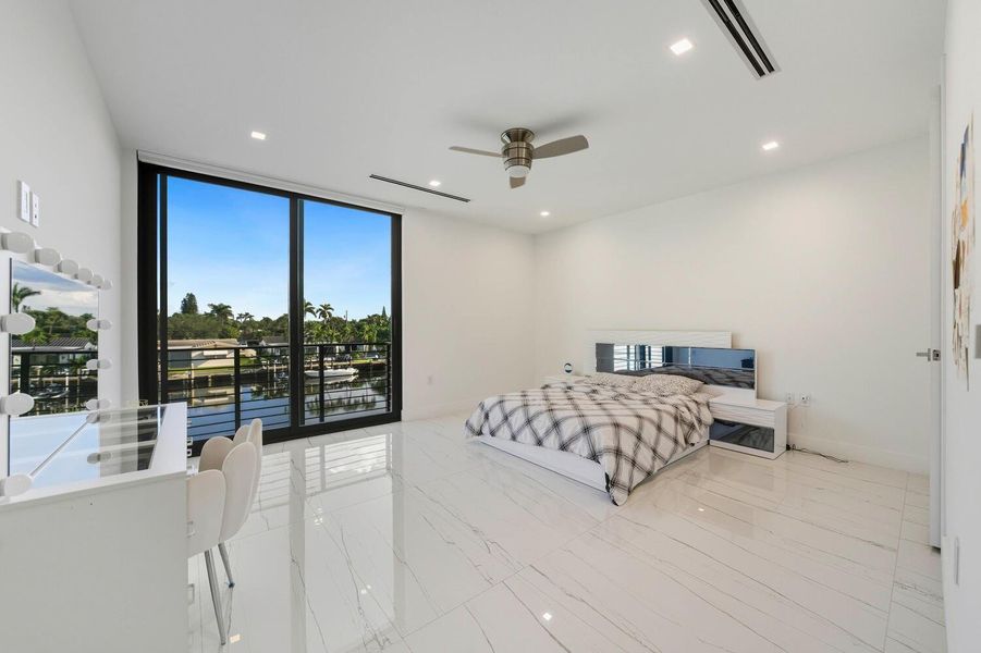 Furnished interior view inside a new home in , Lighthouse Point (Image 15).