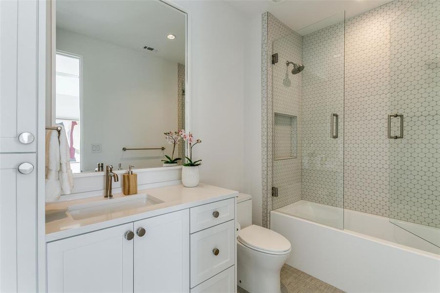 Furnished interior view inside a new home in Avadene at Las Colinas, Irving (Image 29).