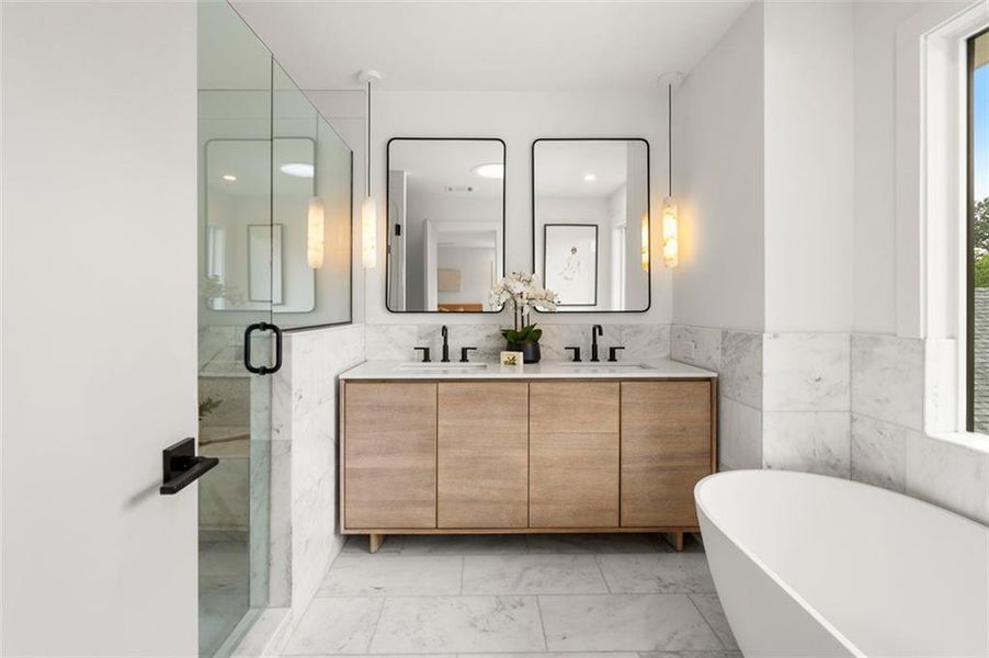 Furnished interior view inside a new home in , Atlanta (Image 52).