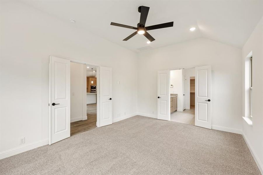 Spacious, unfurnished interior of a new home in Grand Heritage, Lavon (Image 22). Spacious, unfurnished interior of a new home in Grand Heritage, Lavon (Image 22).