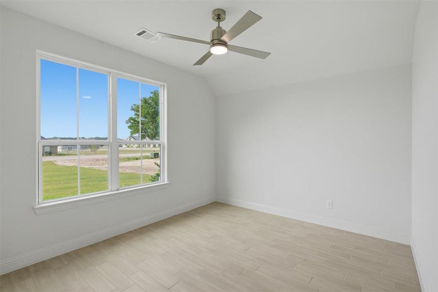 Spacious, unfurnished interior of a new home in , Weatherford (Image 27). Spacious, unfurnished interior of a new home in , Weatherford (Image 27).