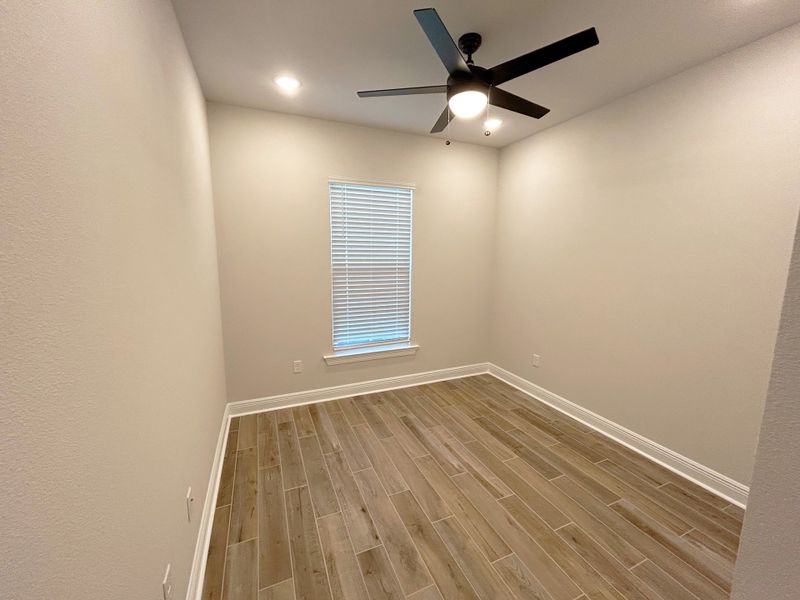 Spacious, unfurnished interior of a new home in Natureview, Freeport (Image 21).