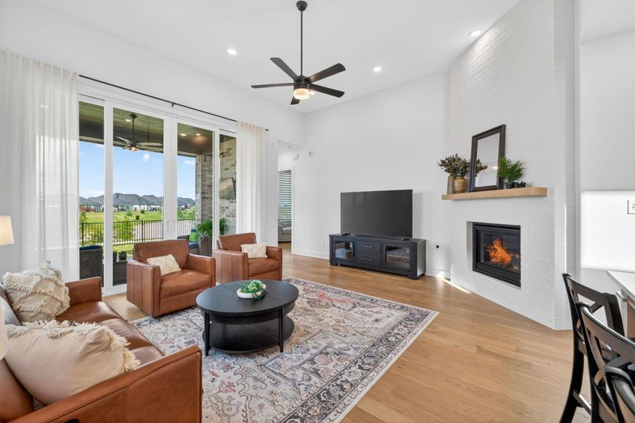 Furnished interior view inside a new home in Cross Creek West, Fulshear (Image 38).