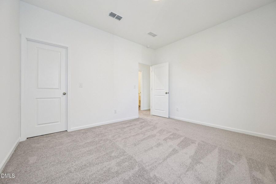 39-web-or-mls-Ken Dr-S1704-039