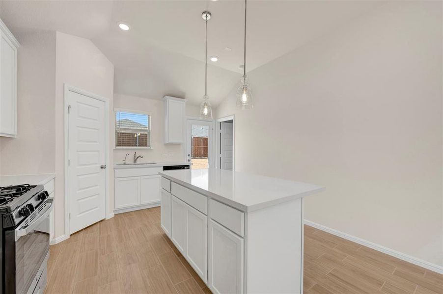 Furnished interior view inside a new home in Mobberly Farms, Pilot Point (Image 18).