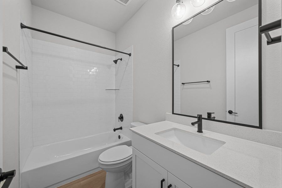 2nd Bathroom