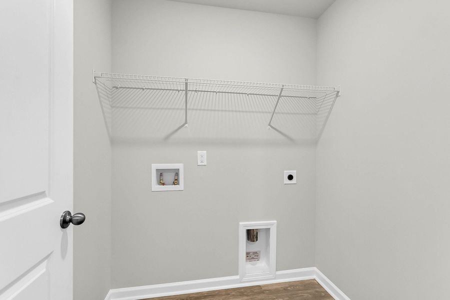 Spacious, unfurnished interior of a new home in Wildcat Chase, Summerville (Image 32).