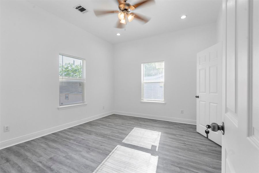 Image 27 of a home in . Image 27 of a home in .