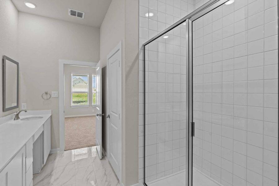 Furnished interior view inside a new home in The Crossvine, Schertz (Image 12). Furnished interior view inside a new home in The Crossvine, Schertz (Image 12).