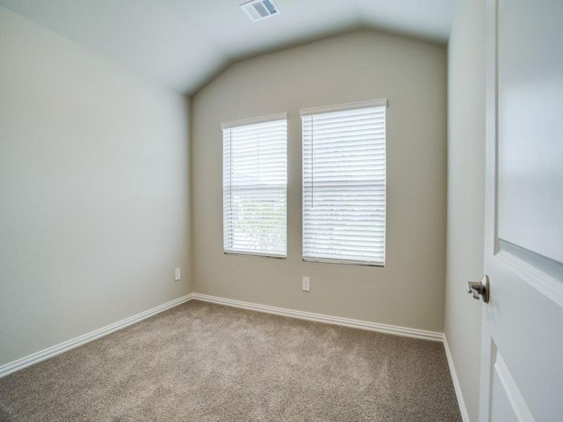Spacious, unfurnished interior of a new home in Southridge - Signature Series, McKinney (Image 19). Spacious, unfurnished interior of a new home in Southridge - Signature Series, McKinney (Image 19).