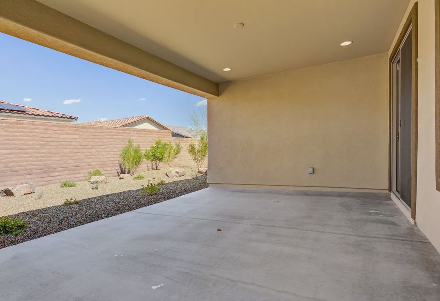 Covered Patio - 21 of 25 Covered Patio - 21 of 25