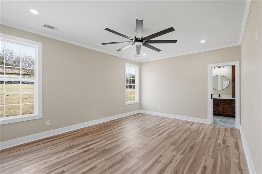 Spacious, unfurnished interior of a new home in , Stone Mountain (Image 23).