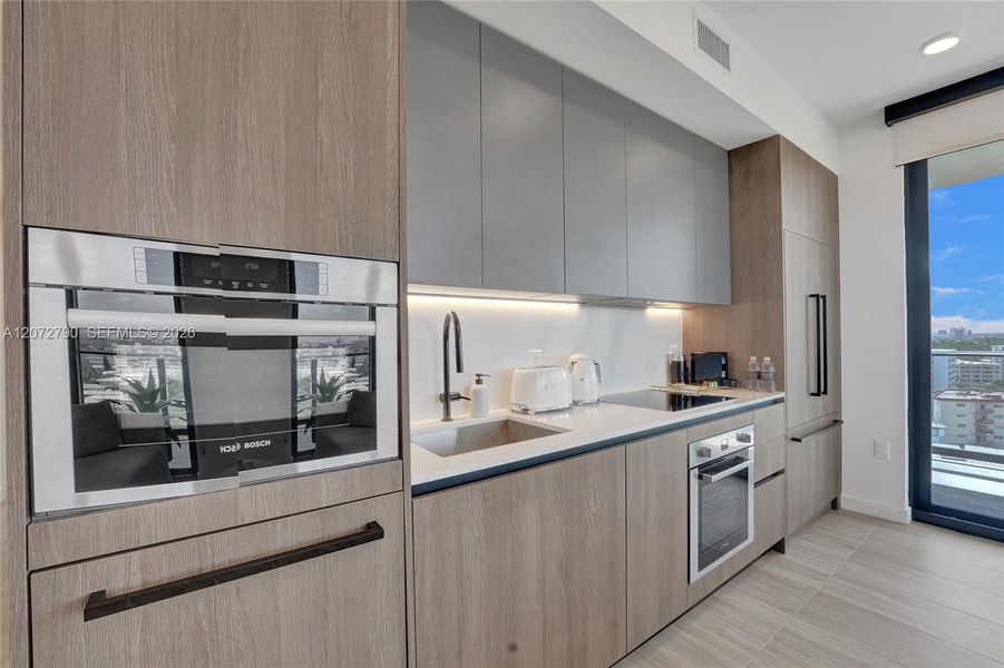 Furnished interior view inside a new home in , Miami Beach (Image 20).