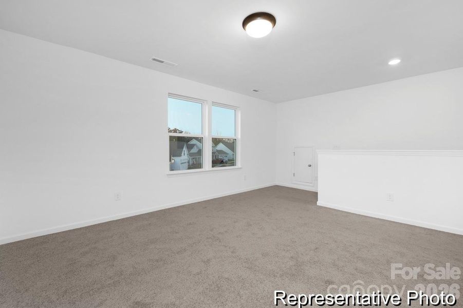 Spacious, unfurnished interior of a new home in Edgewater Lakeview On Your Lot, Lancaster (Image 20). Spacious, unfurnished interior of a new home in Edgewater Lakeview On Your Lot, Lancaster (Image 20).