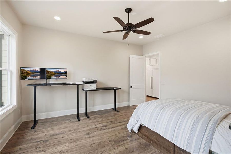 Furnished interior view inside a new home in , Dawsonville (Image 32).