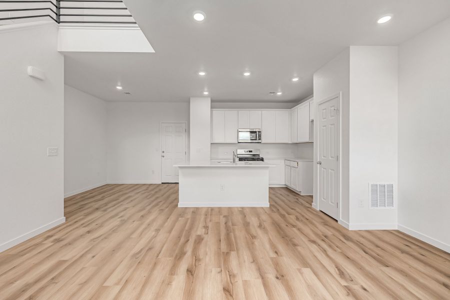 Image 27 of a home in Painted Prairie. Image 27 of a home in Painted Prairie.