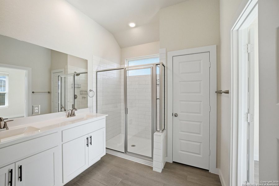 Furnished interior view inside a new home in August Fields, New Braunfels (Image 11). Furnished interior view inside a new home in August Fields, New Braunfels (Image 11).