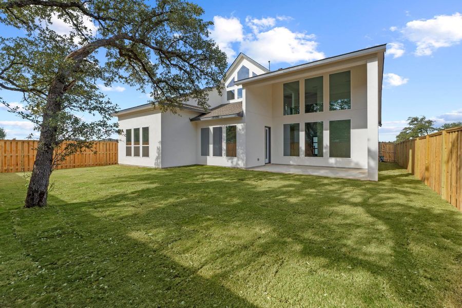 Grass is digitally enhanced.