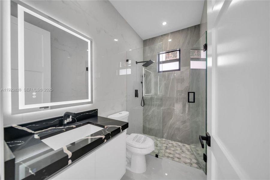 Furnished interior view inside a new home in , Lehigh Acres (Image 12).