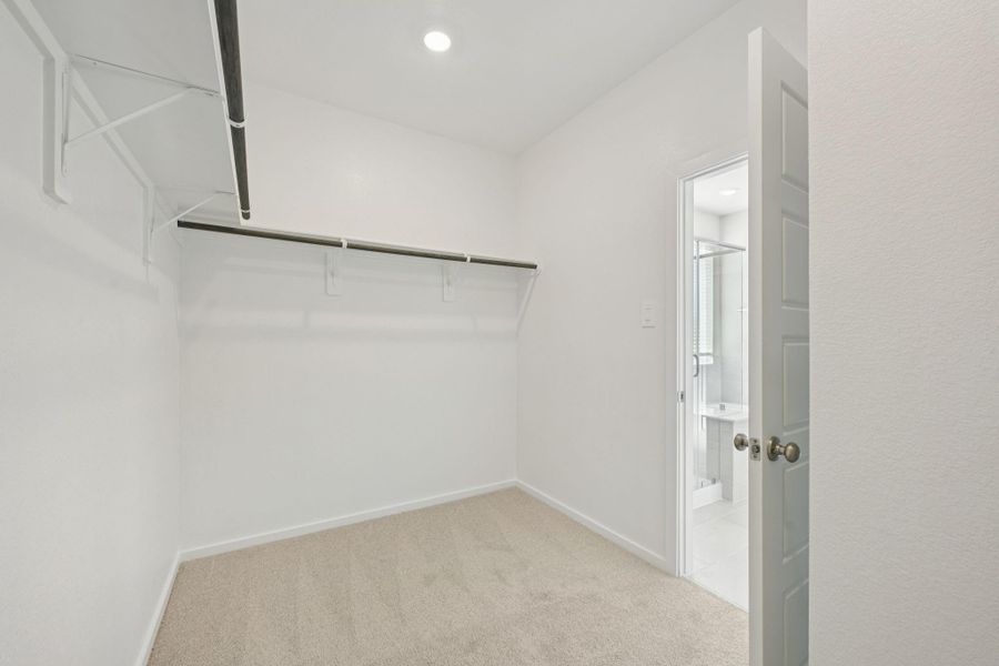 Spacious, unfurnished interior of a new home in Riviera Pines - Classic Series, Huffman (Image 27).