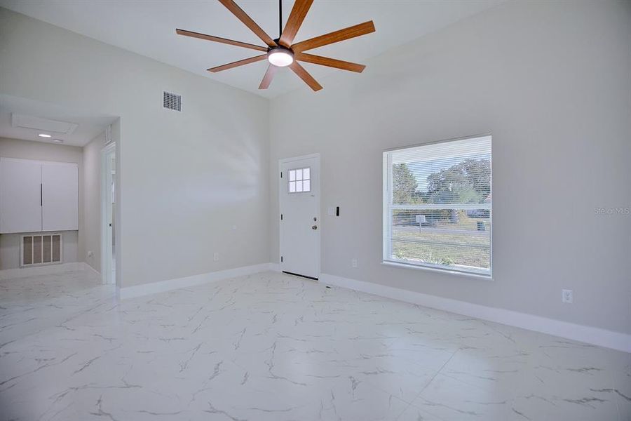 Spacious, unfurnished interior of a new home in , Avon Park (Image 33).