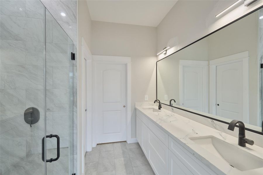 Furnished interior view inside a new home in , Huntsville (Image 6).