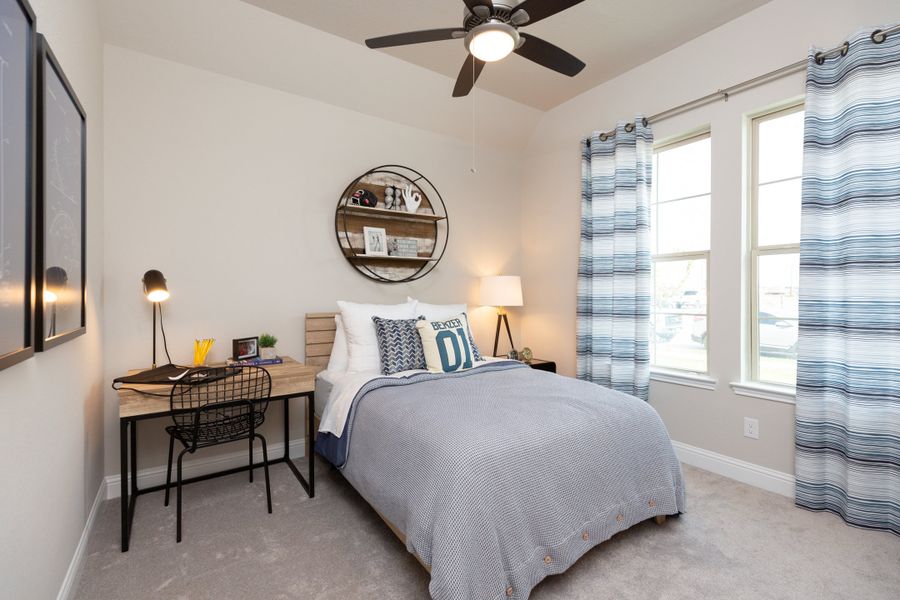 Representative furnished interior of a home built from the Mckinney by Beazer Homes in Timber Hollow: Heritage Collection, Magnolia (Image 9).