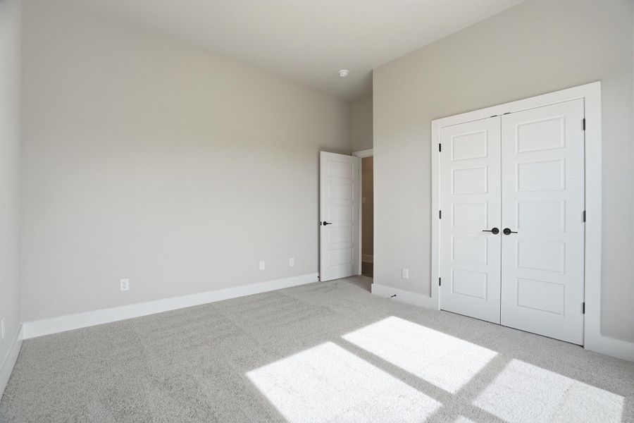 Spacious, unfurnished interior of a new home in Taylor Ranch, Springtown (Image 43).