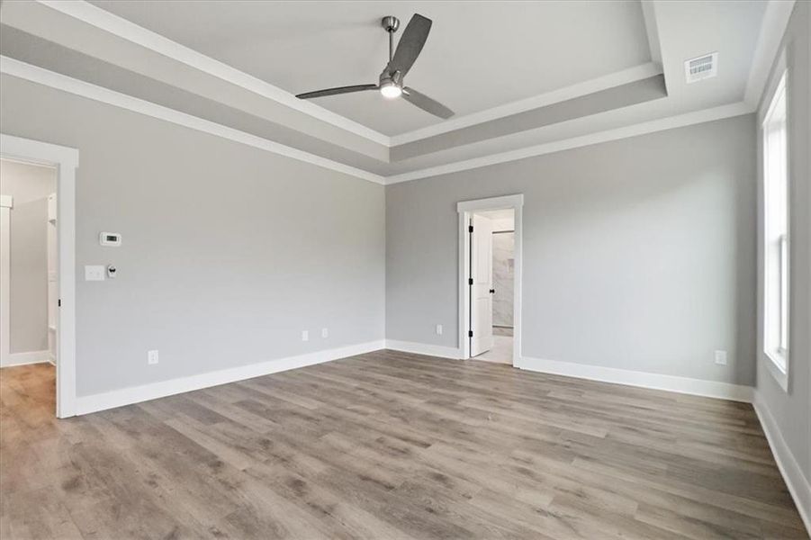 Spacious, unfurnished interior of a new home in , Statham (Image 62).