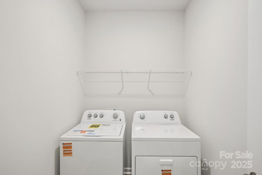 Close-up of interior finishes inside a home in Nolen Farm, Gastonia (Image 8).