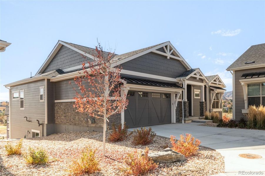 Front exterior of a new home in Silver Leaf, Littleton, CO, highlighting curb appeal (Image 30).