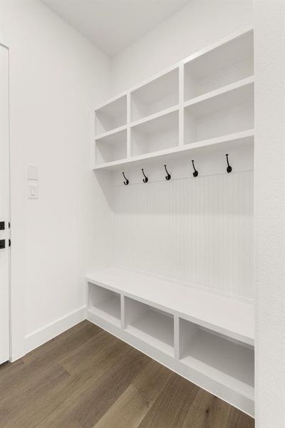 13. 3409 Alysheba - Mud