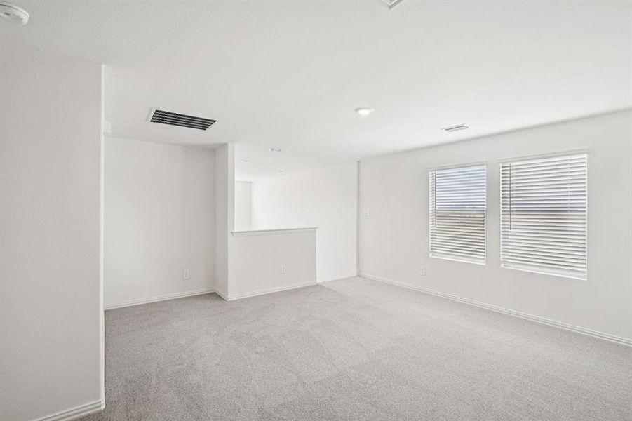 Photo is not of the actual home, but is an inspirational photo of builder’s model home and may depict options, furnishings, and/or decorator features that are not included. Photo is not of the actual home, but is an inspirational photo of builder’s model home and may depict options, furnishings, and/or decorator features that are not included.