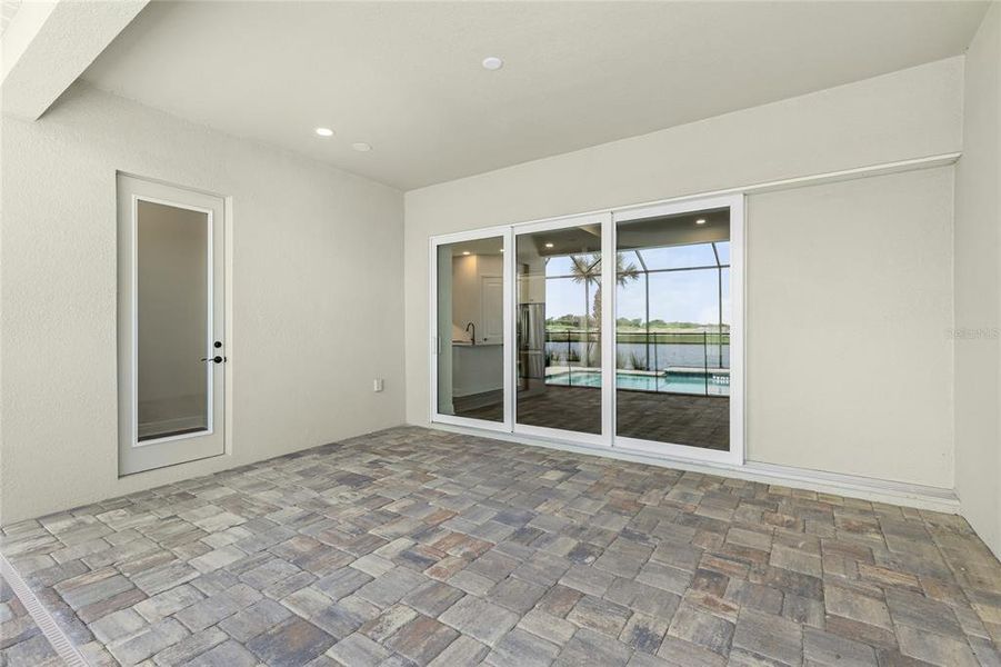 Spacious, unfurnished interior of a new home in , Bradenton (Image 41). Spacious, unfurnished interior of a new home in , Bradenton (Image 41).
