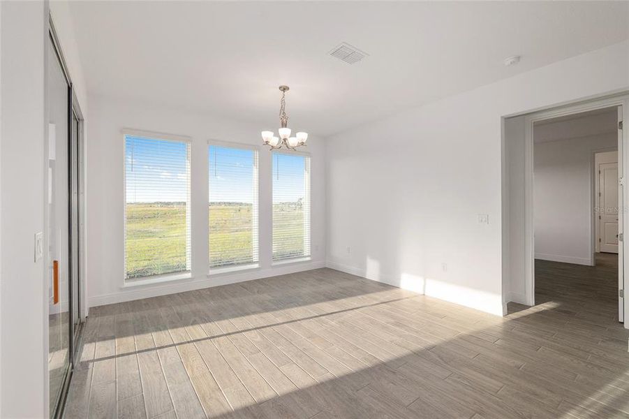 Spacious, unfurnished interior of a new home in , Ocala (Image 20).