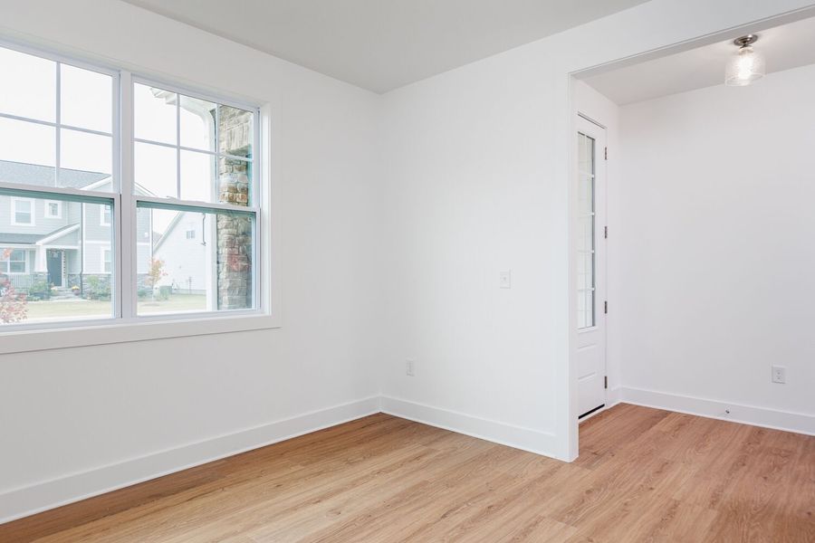 Spacious, unfurnished interior of a new home in High Grove Oaks, Fuquay Varina (Image 16).
