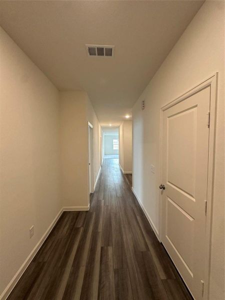 Spacious, unfurnished interior of a new home in Royal Pines, Porter (Image 3).