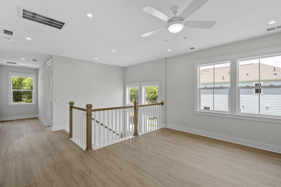 Spacious, unfurnished interior of a new home in Miller's Crossing, Johns Island (Image 38). Spacious, unfurnished interior of a new home in Miller's Crossing, Johns Island (Image 38).