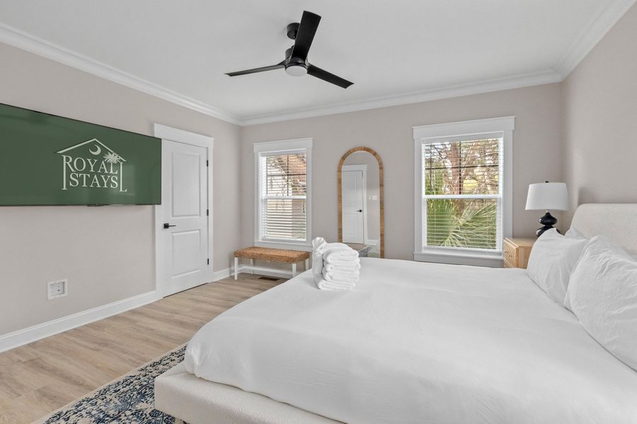 Furnished interior view inside a new home in , Edisto Island (Image 32).